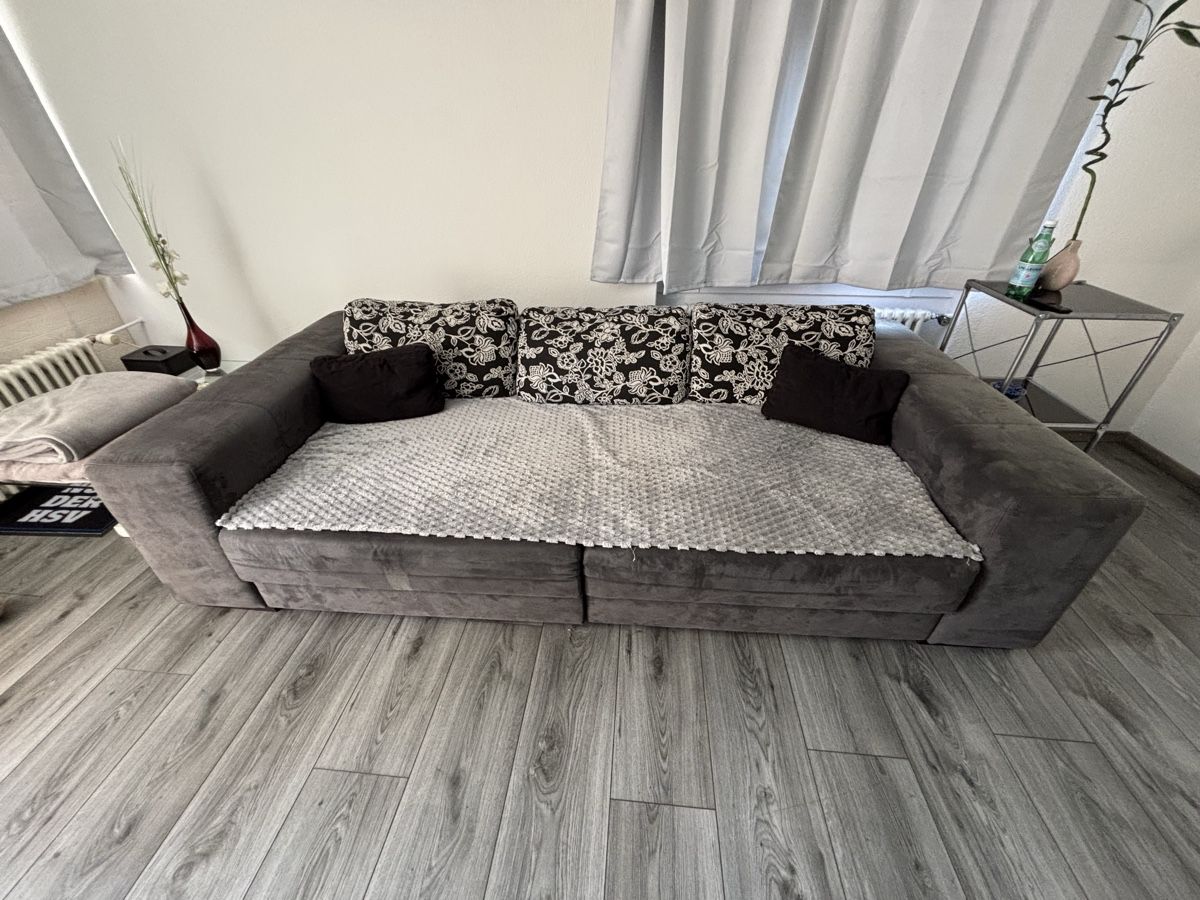 Sofas: Ecksofa dunkelgrau gute Grösse funktional – Gebraucht aus Menziken von jul.kl 3
