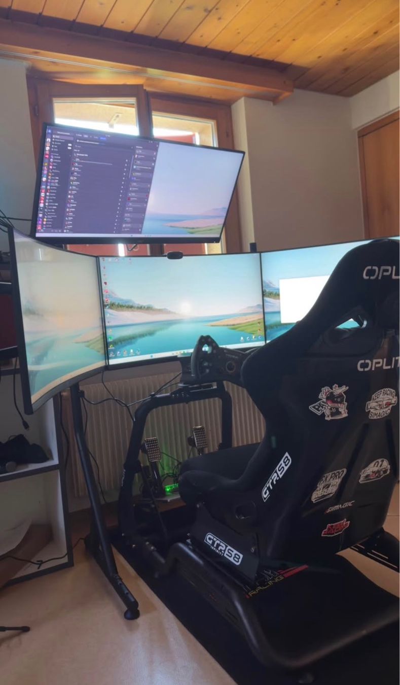 Moza Racing Controller: Komplettes Sim-Racing-Setup zu verkaufen – Nuovo (secondo la descrizione) da Brienz BE venduto da Silvaleo 1