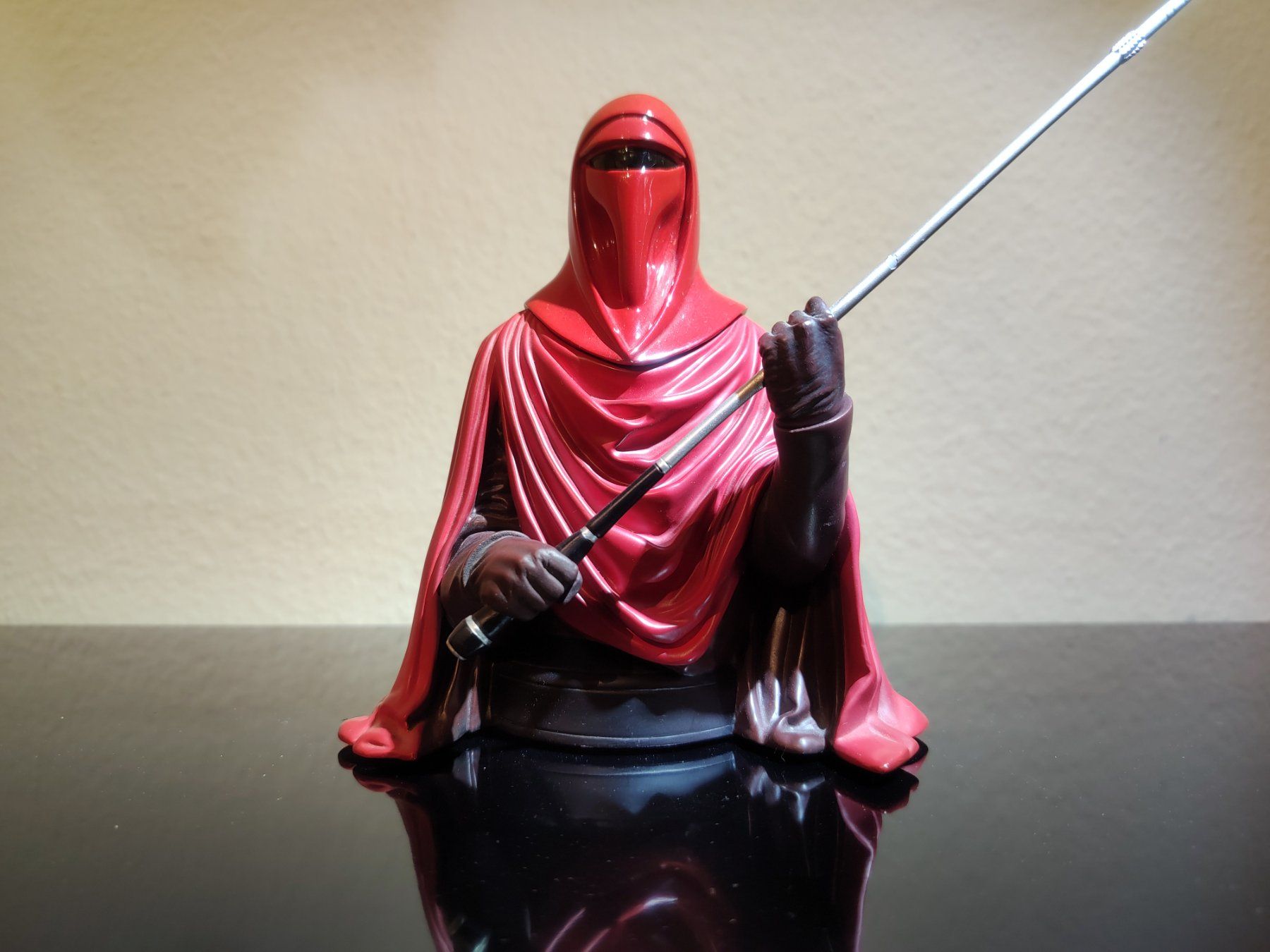 Star Wars Statuette: Royal Guard Starwars Figur – Nuovo (secondo la descrizione) da Volketswil venduto da Chrigi501