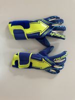 Reusch Pure Contact Torwarthandschuhe Gr. 8½