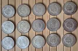 15 x 50 Francs Silbermünzen - Total 450 Gramm Silber .900