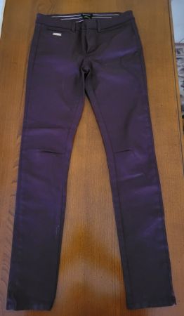 Massimo Dutti Damenhose Gr. S aubergine Skinny Lederoptik