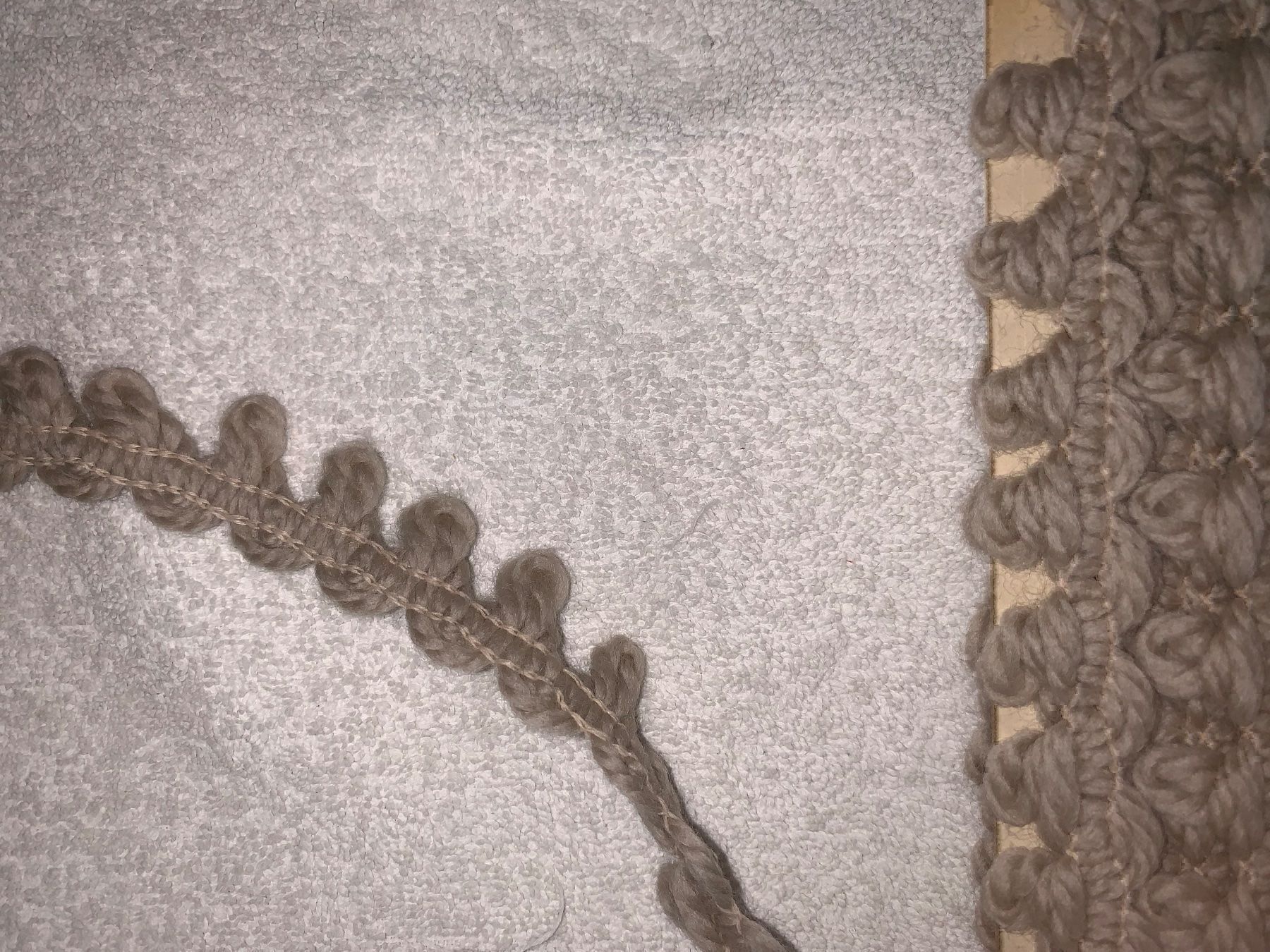 Nastri decorativi: Borte Band spitze beige braun 14 – Nuovo (secondo la descrizione) da Buchs SG venduto da Billikatze5