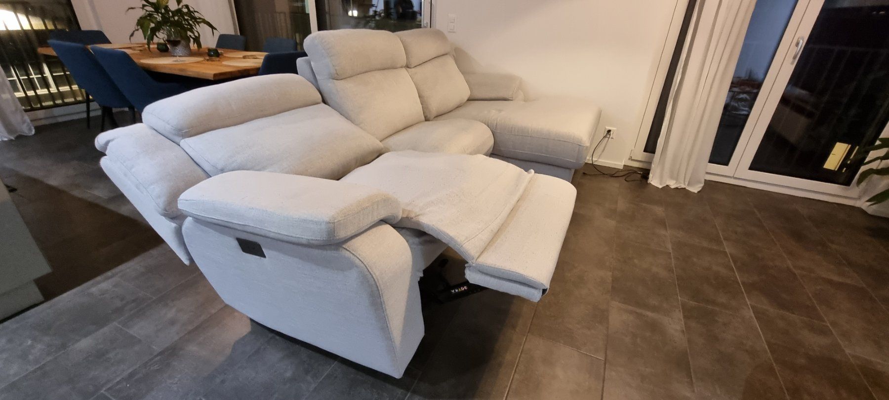 Sofas: Corner Sofa Electric Recliner / Ecksofa mit Relaxfunktion – D'occasion à Zürich par mik_2vmz 3