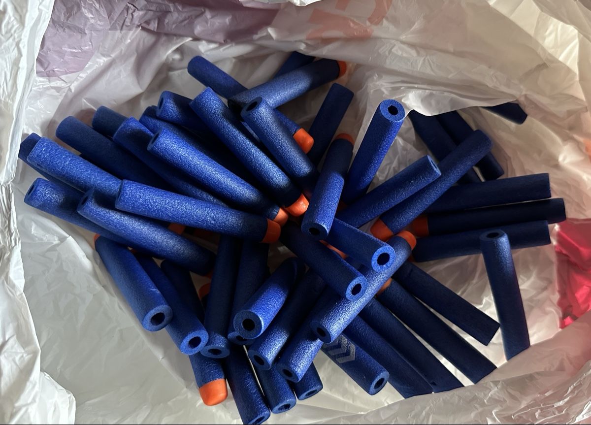 Nerf Giocattoli: Lot de Nerf et accessoires – Usato da fey venduto da Caductilometre 6