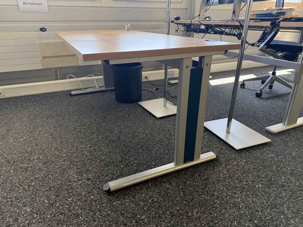 Scrivanie: Bürotisch – Usato da Lohn-Ammannsegg venduto da tschemeker 3