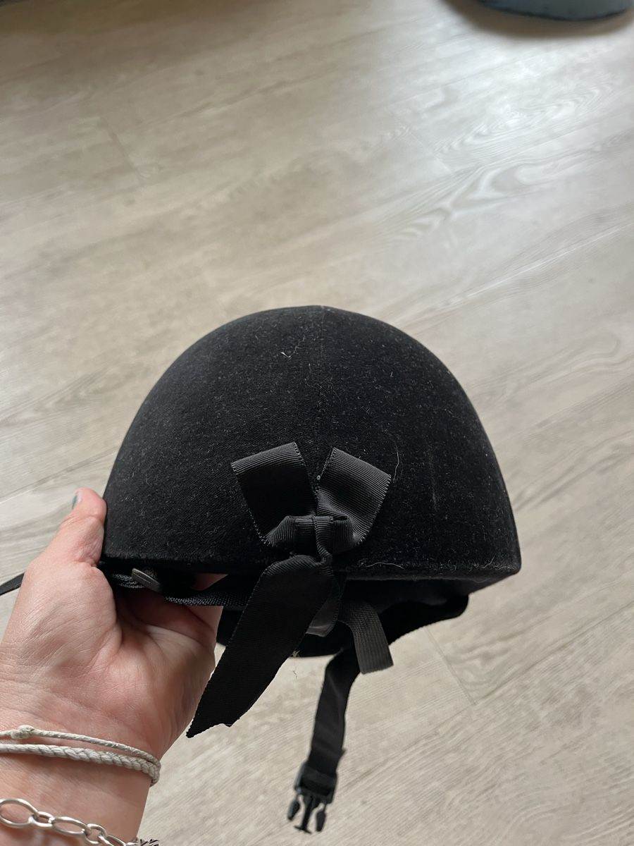 Casques: Reithelm – D'occasion à Thun par nanoukk 2