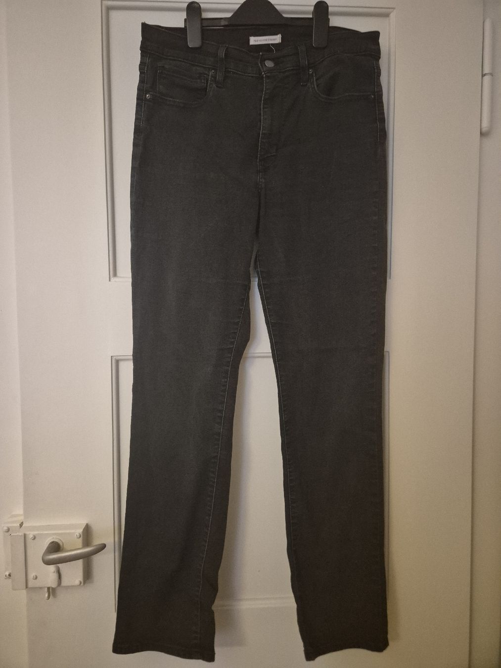 Levi's Jeans: Levi's 724 High Rise Straight, Gr. 31 – Usato da Zürich venduto da Inanina