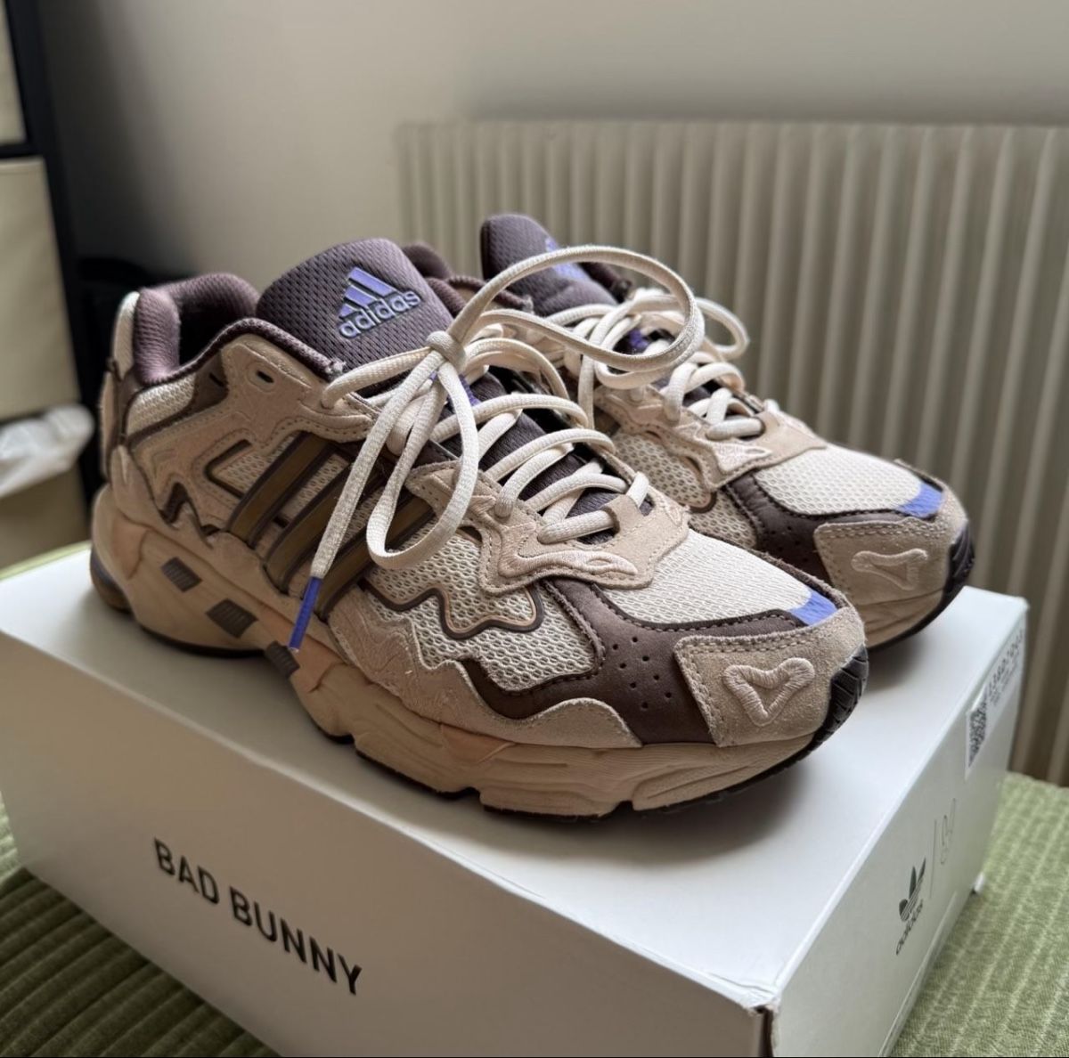 Adidas Scarpe da uomo: Adidas Response x Bad Bunny – Usato da Bern venduto da mat_6z2x 1