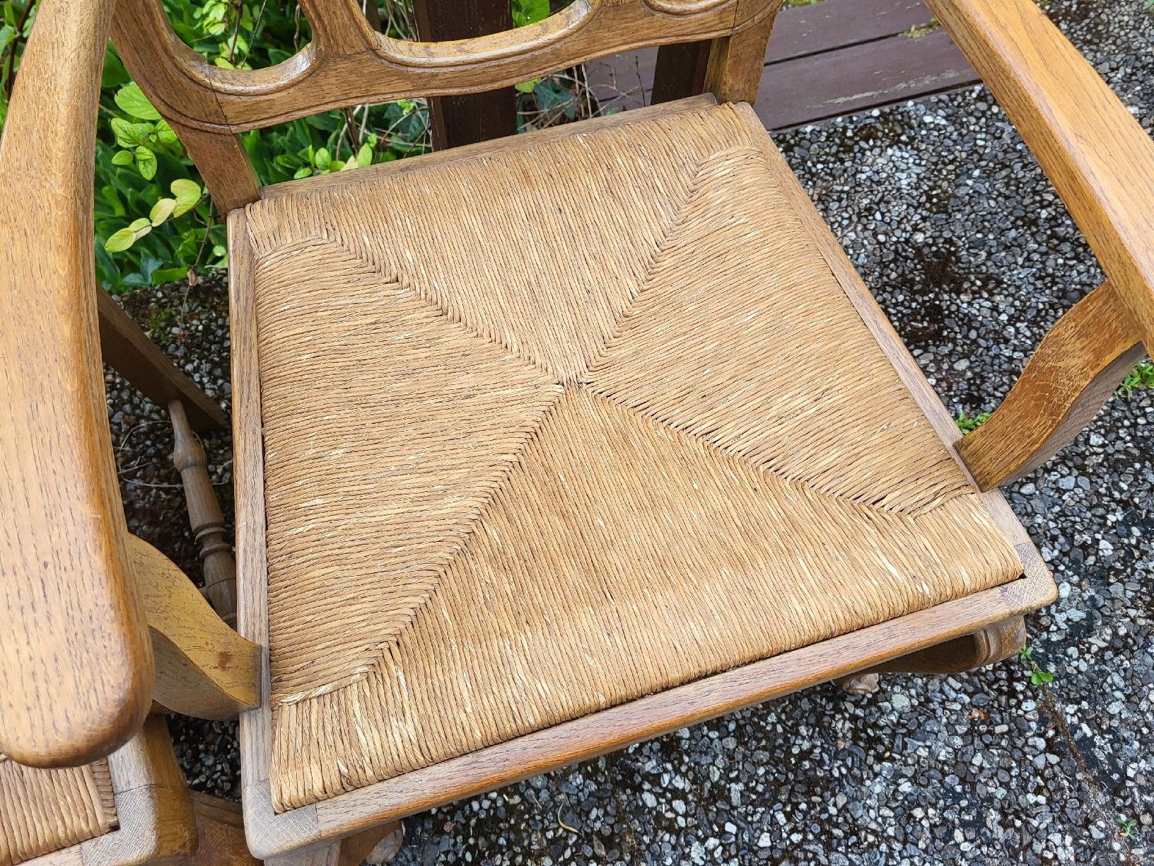 Stühle: 2 chaises en chêne blond paille chabby chic 70er. – Gebraucht aus Vevey von oldiz 1