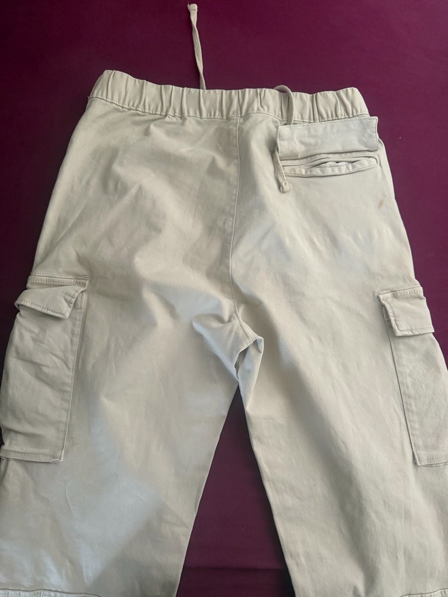 Bershka Pantaloni: PANTALON CARGO BERSHKA – Nuovo (secondo la descrizione) da Grand-Lancy venduto da ter_bvn7 2
