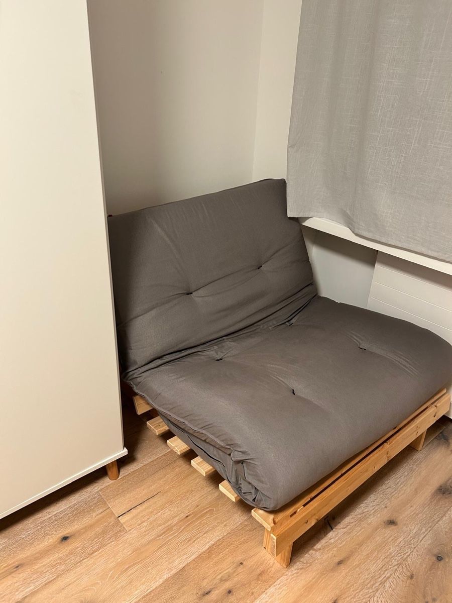 Fauteuils: Sofasitz mit Schlaffunktion – D'occasion à Winterthur par hanna01206