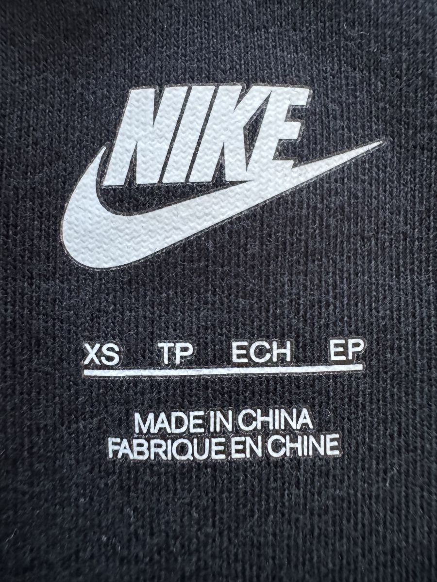 Nike Maglioni & Felpe: Nike Pullover, Gr. XS, Top Zustand – Nuovo (secondo la descrizione) da Zürich venduto da Jen10 3