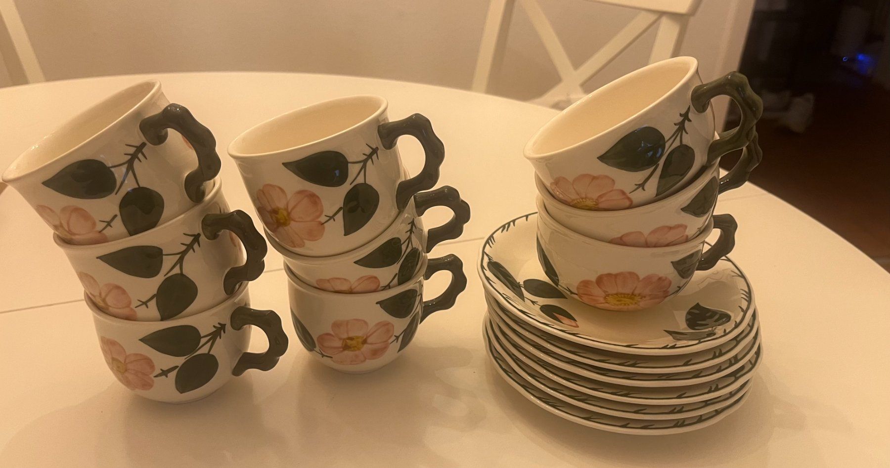 Villeroy & Boch Set di piatti: Villeroy & Boch "Wild Rose" – Set – Usato da Bern venduto da golden_tiger_120