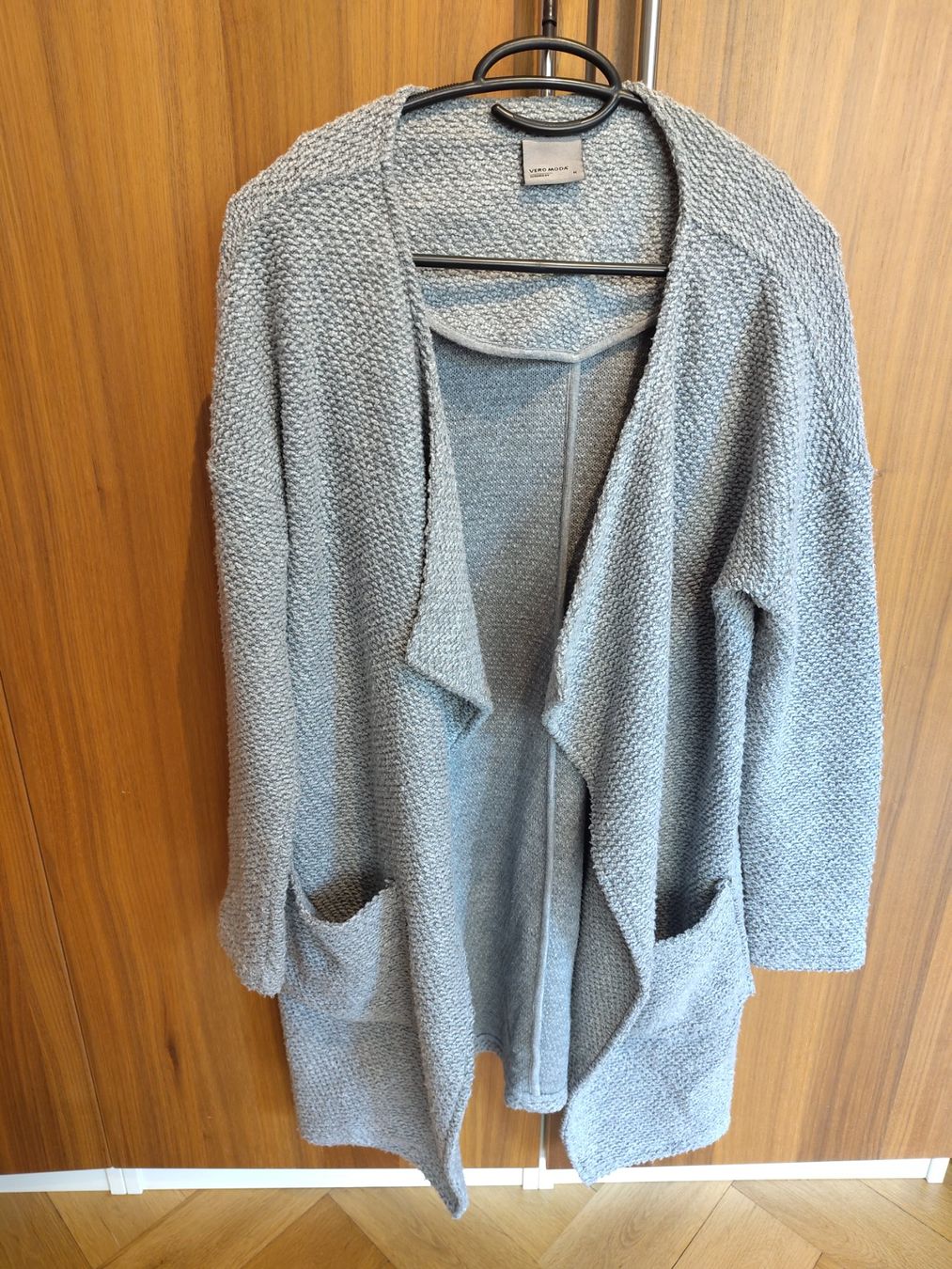 Vero Moda Jacken: Strickjacke – Gebraucht aus Bern von Linii