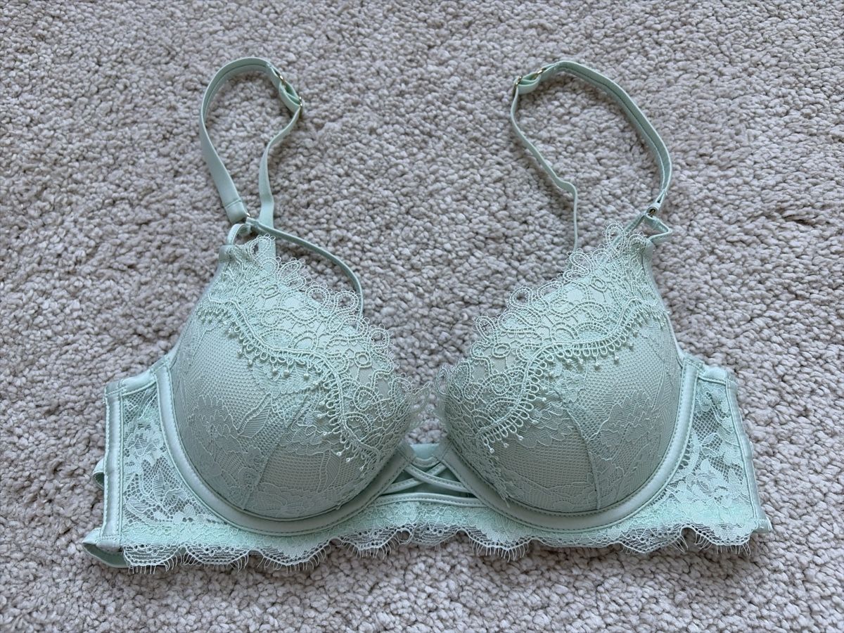 Manor Altra biancheria intima: MANOR Woman BH | 75B – Nuovo (secondo la descrizione) da Rudolfstetten venduto da A_Milione