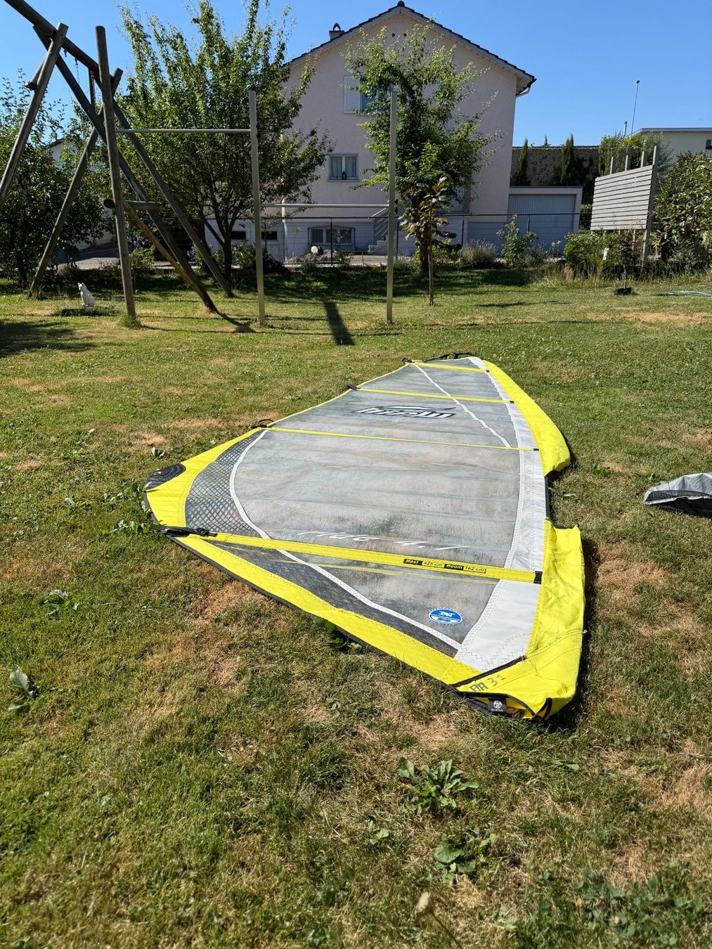 Tavole da surf e di nuoto: Windsurf Segel 4.7 sehr leicht. – Usato da Wilen b. Wil venduto da yes2598 2