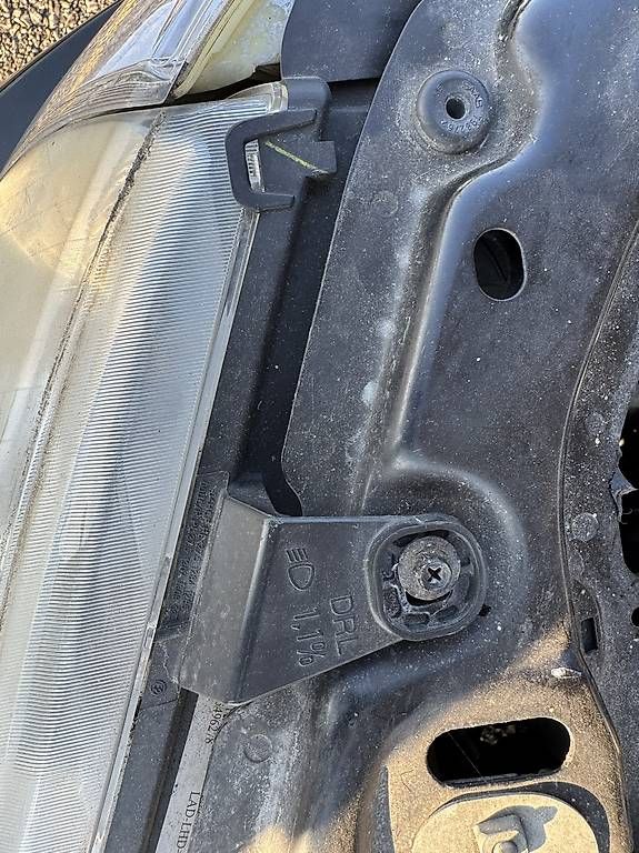 Phares: Saab 9-5 Xenon Scheinwerfer  – D'occasion à Grenchen par Berti672 3