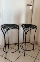 Coppia porta vasi in ferro battuto nero decorati