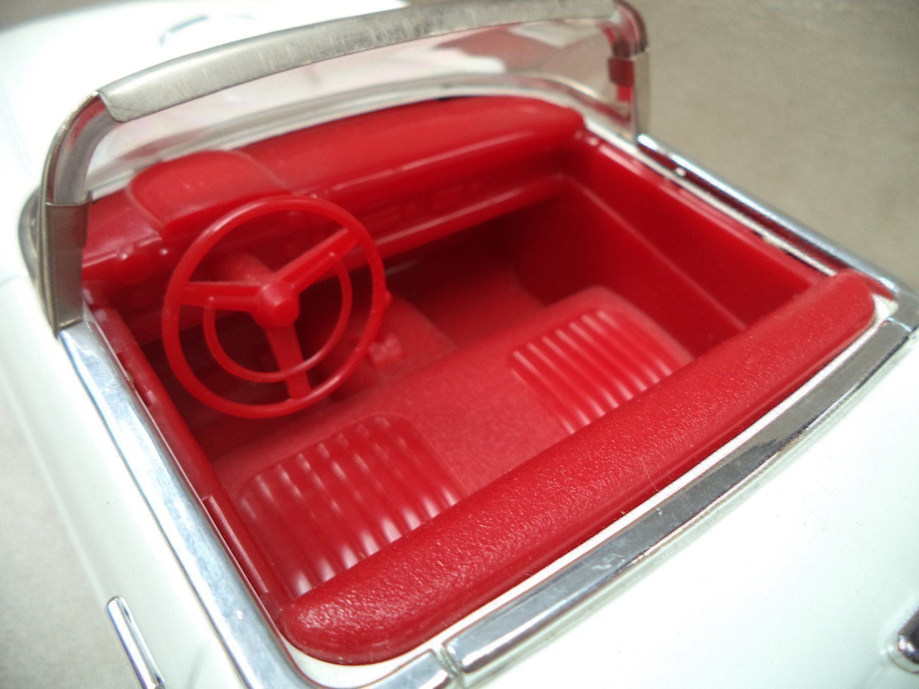 Modellini d'auto: Blech FORD 56 THUNDERBIRD 1:18 – Nuovo e nell'imballaggio originale da Rieden AG venduto da Wirth03 3