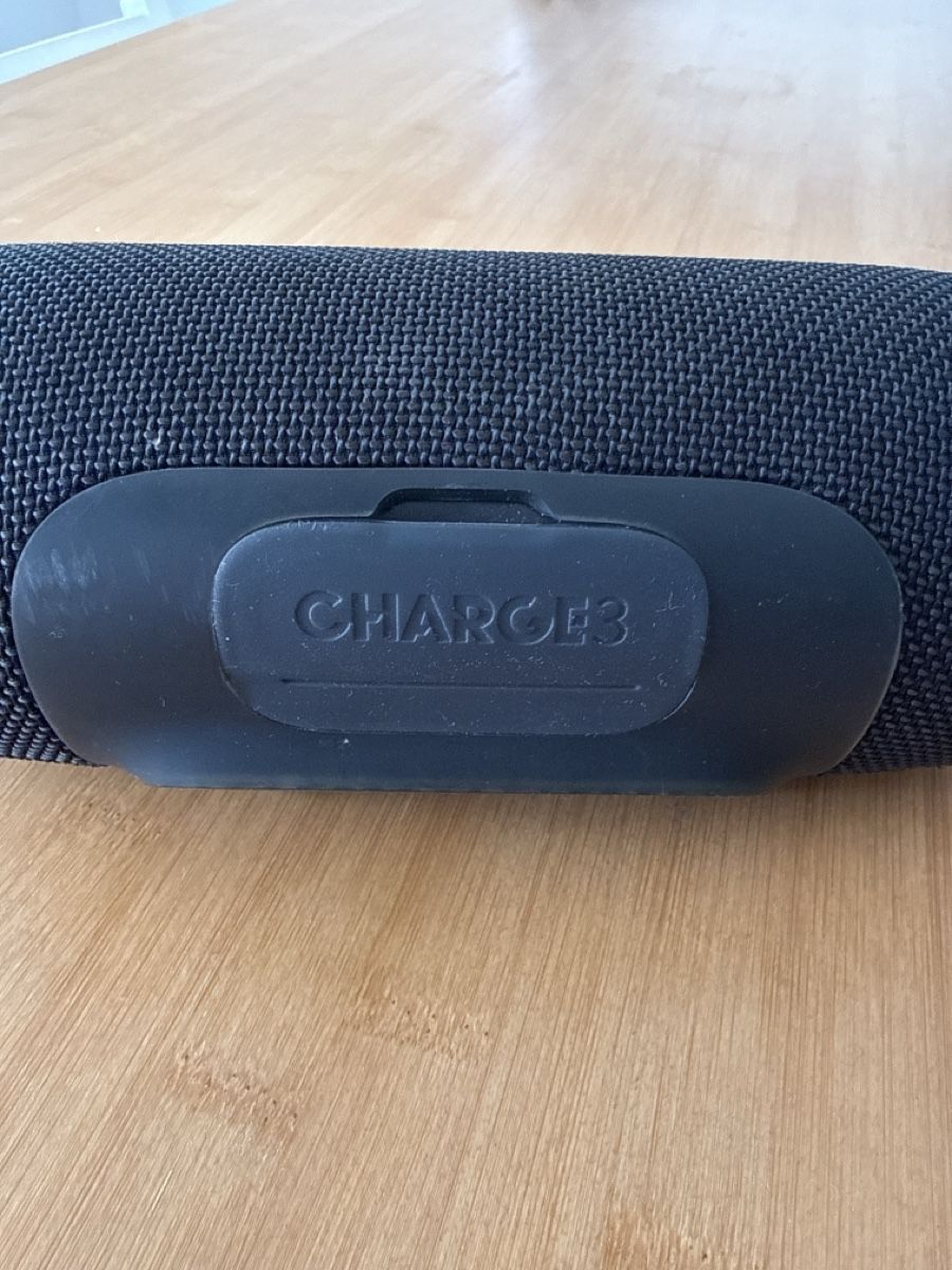JBL Casse acustiche: Bluetooth Lautsprecher JBL Charge schwarz gebraucht – Difettoso da Thun venduto da DIAT 1