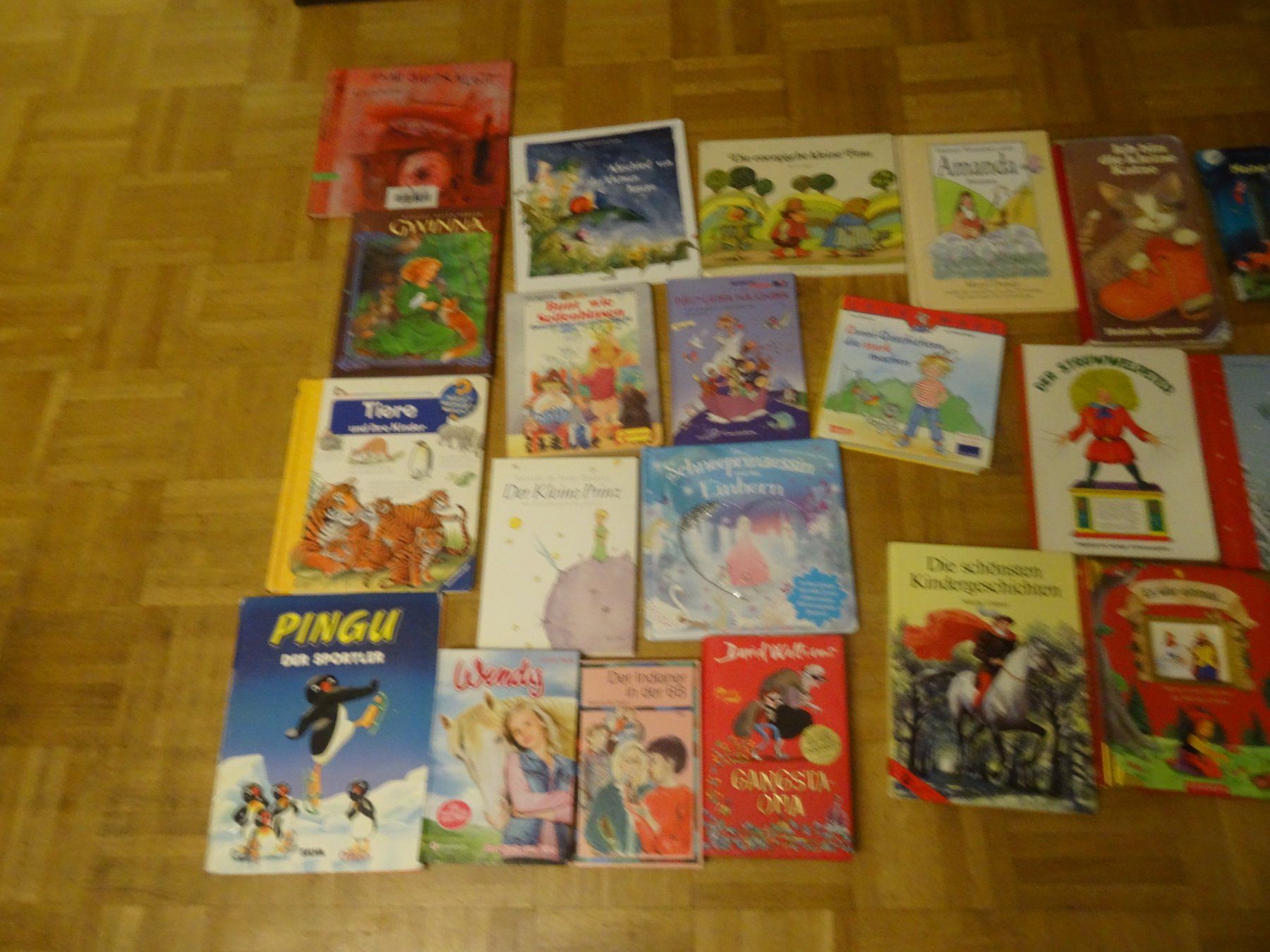 Libri: ÜBER 40 KINDERBÜCHER – Usato da Olten venduto da pechsisa1
