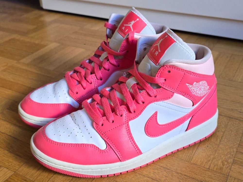 Nike Air Jordan pink gr 39 (Gebraucht) in Wallisellen für CHF 42 – mit ...