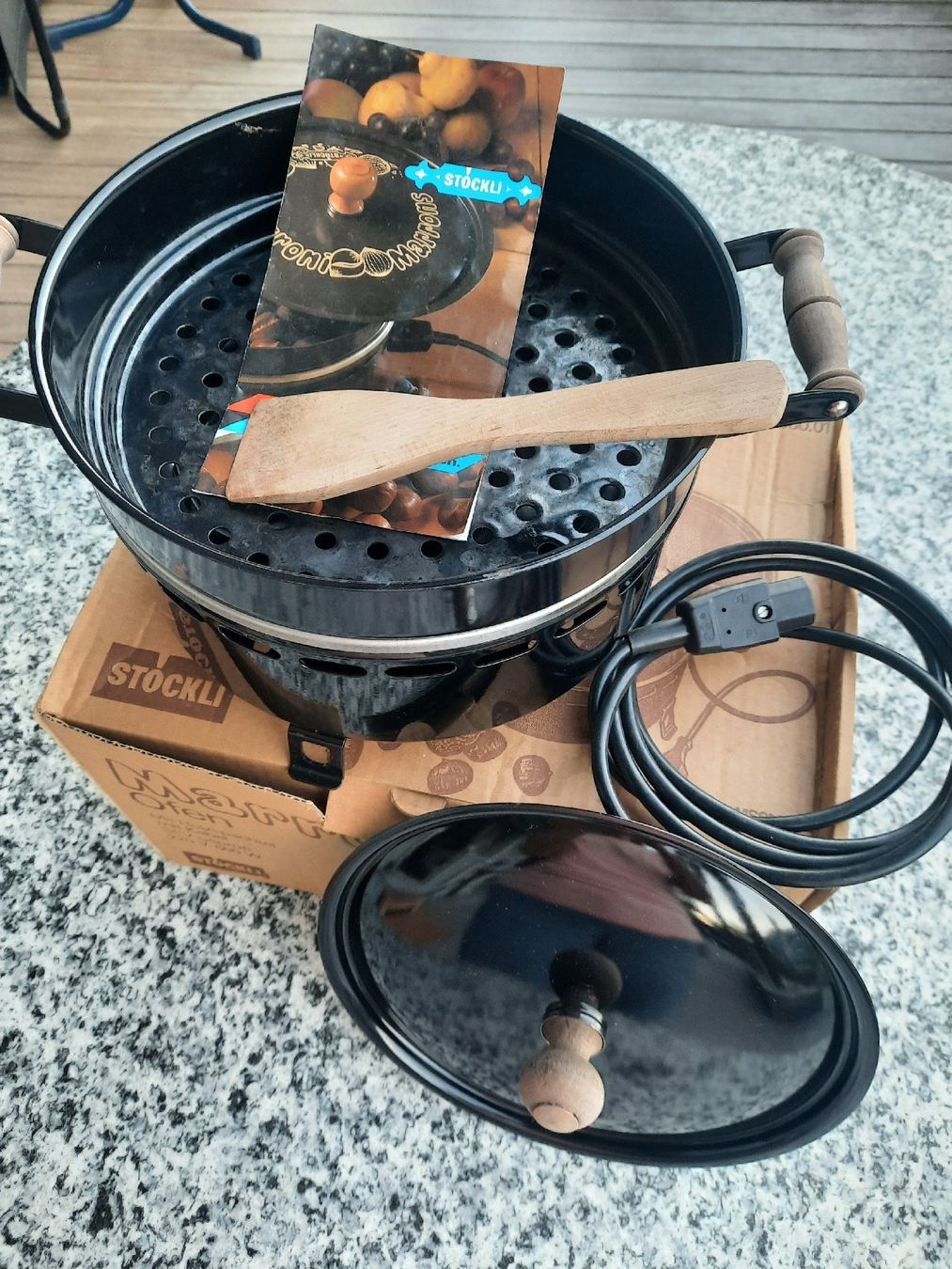 Stöckli Pfannen: Elektrische Marronipfanne – Gebraucht aus Ennetbürgen von scorpios01 2
