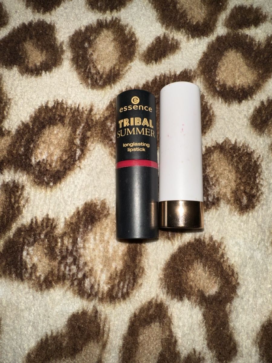 Make-up: 2 Lippenstifte essence – Nuovo (secondo la descrizione) da uzwil venduto da Semkii.j