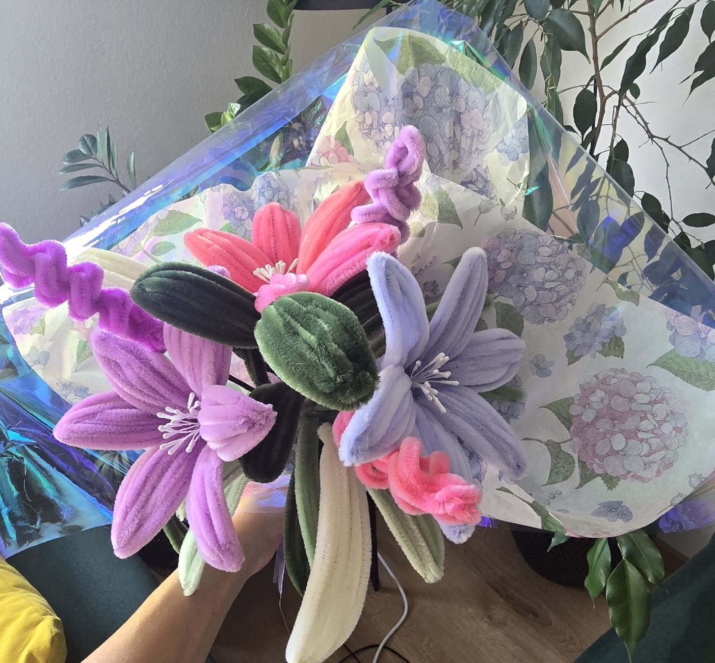 Alle Dekorationen: Handgefertigter Blumenstrauß 💐 – Neu und originalverpackt aus Zürich von Idoly_Studio. 1