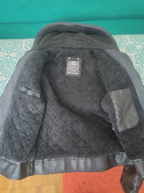 Giacche: Warme Winterjacke neu – Nuovo (secondo la descrizione) da Zürich venduto da Orkageta 3