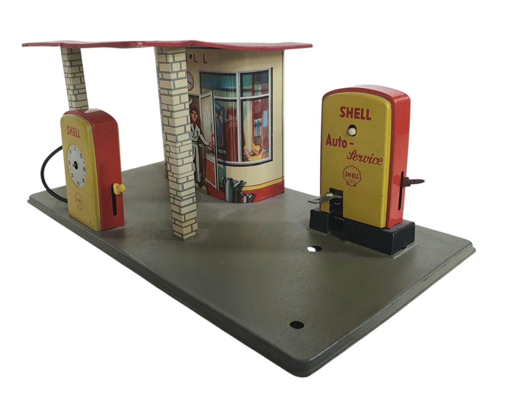 Spielzeuge: alte Blech Tankstelle – Gebraucht aus Flawil von JaguarXJSHE 2