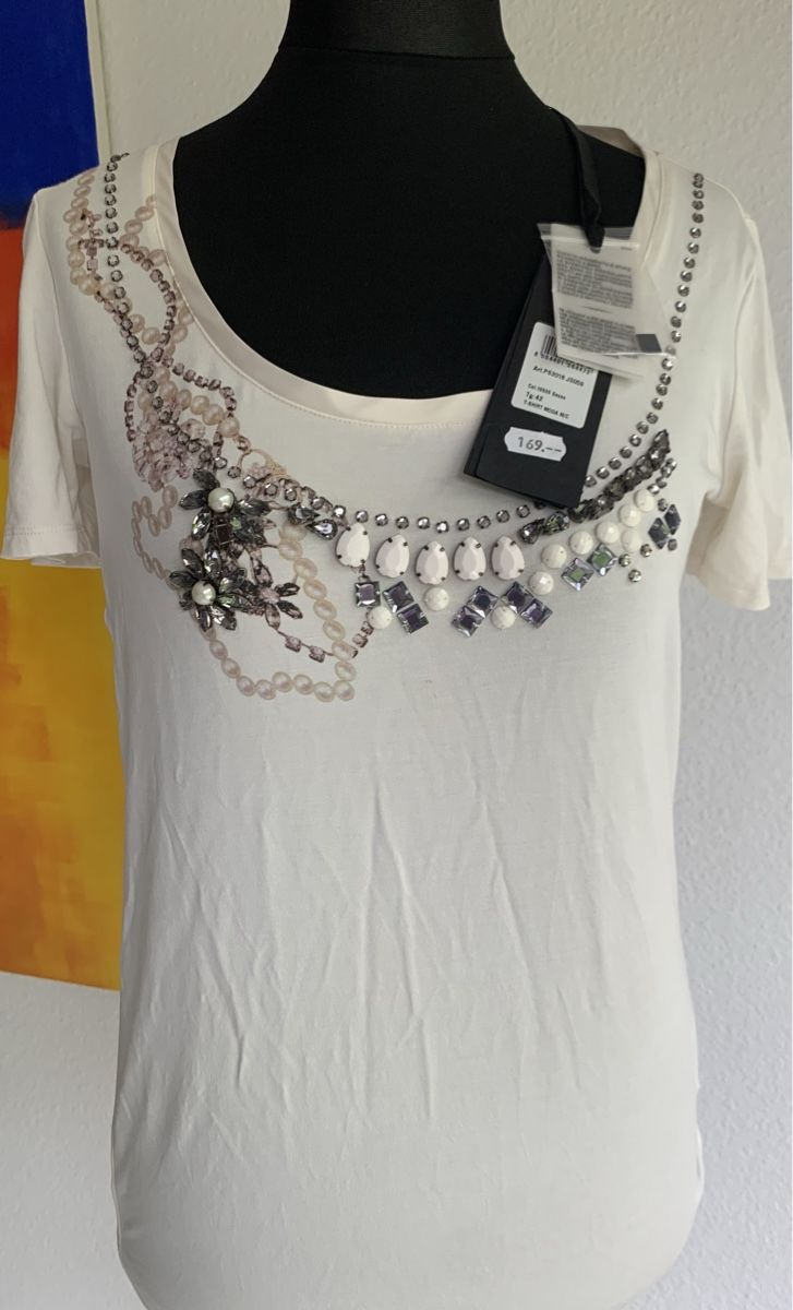 Liu Jo T-shirt: T-shirt NP 169 Fr – Nuovo (secondo la descrizione) da Füllinsdorf venduto da Bambu2007