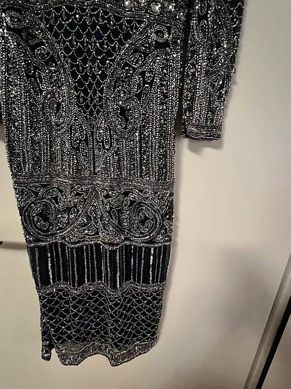 Kleider: Abendkleid mit Perlen – Gebraucht aus Glattbrugg von mir_vx2c 3