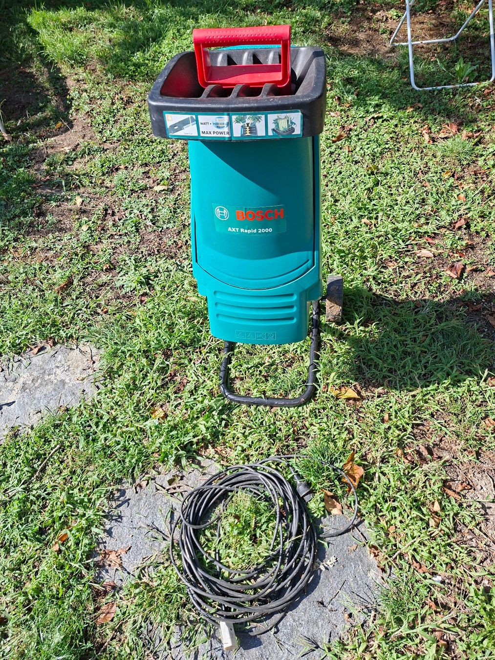 Bosch Häcksler: Häcksler Bosch AXT Rapid 2000 – Gebraucht aus Wettingen von Schoenau50