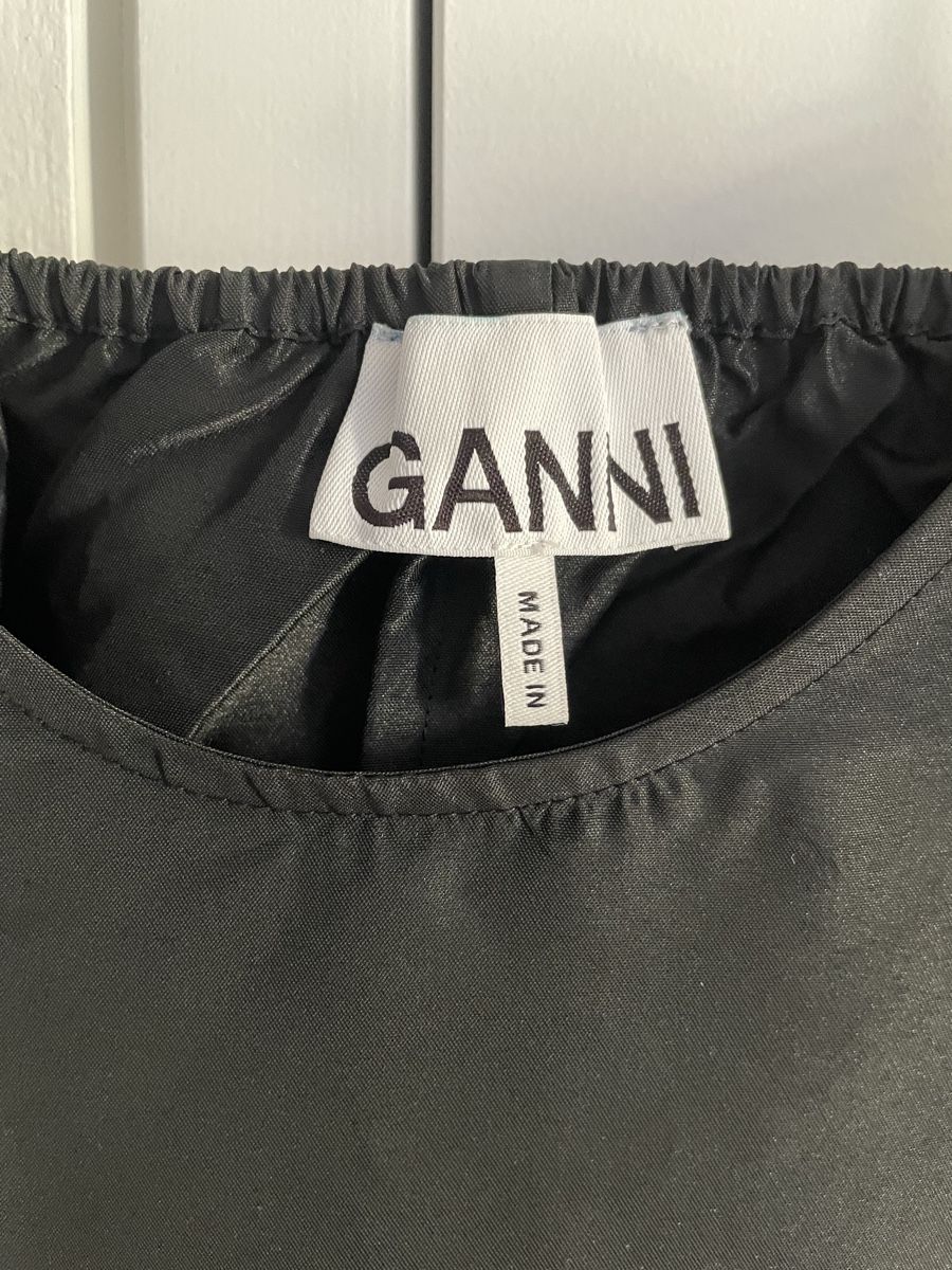 Ganni Robes: GANNI black dress size EU 36 – D'occasion à Basel par ana_6yp9 5