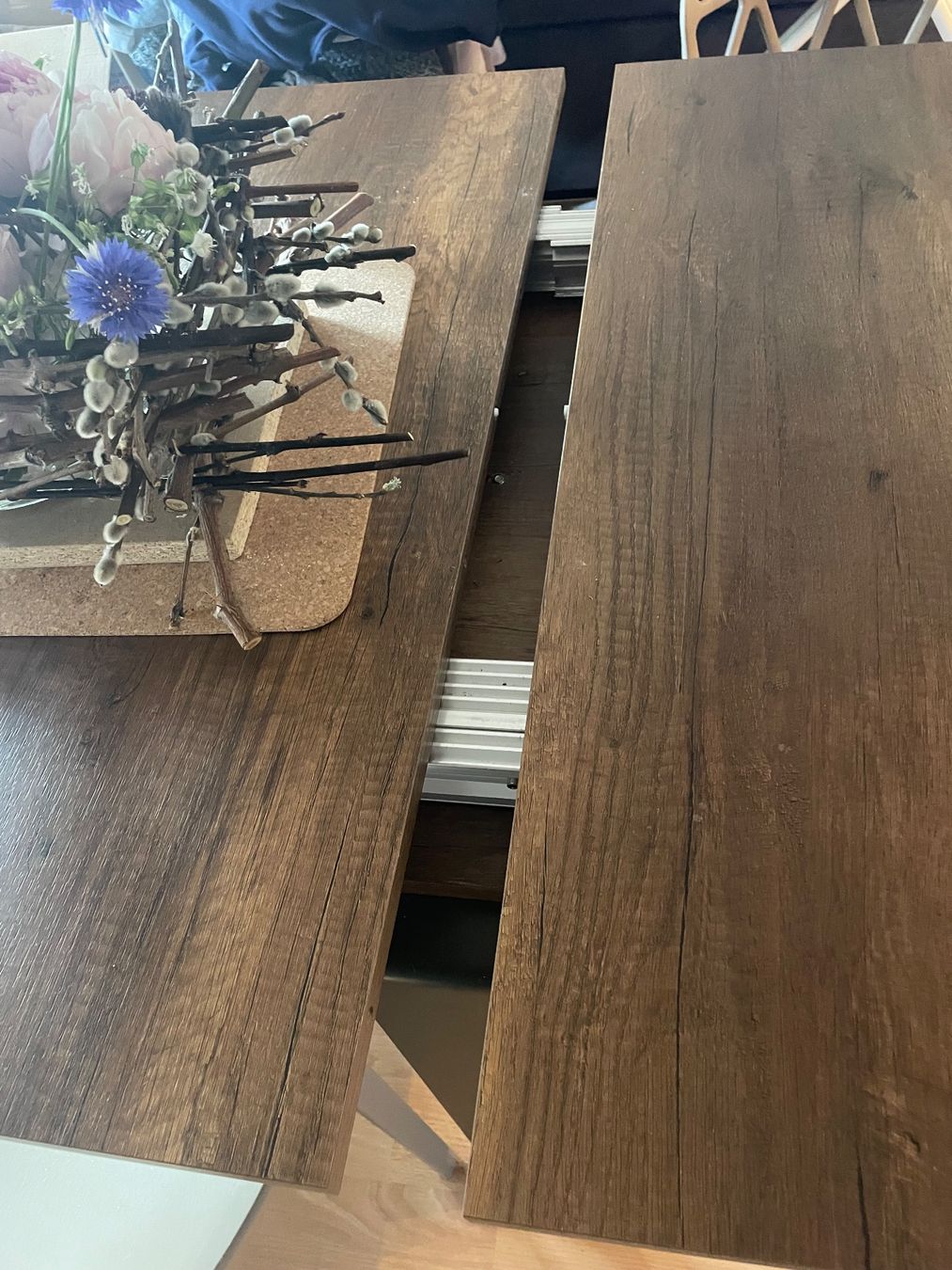 Tavoli: Table à manger, design moderne, parfait! – Usato da Perly venduto da cri_q98z 3