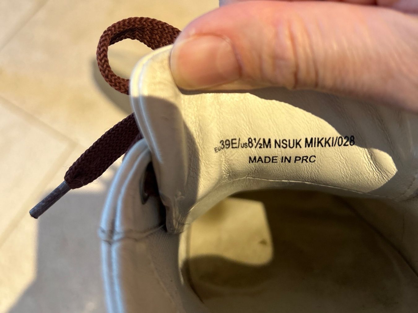 Bally Damenschuhe: Original Bally Sneakers – Gebraucht aus Zürich von predisha 4
