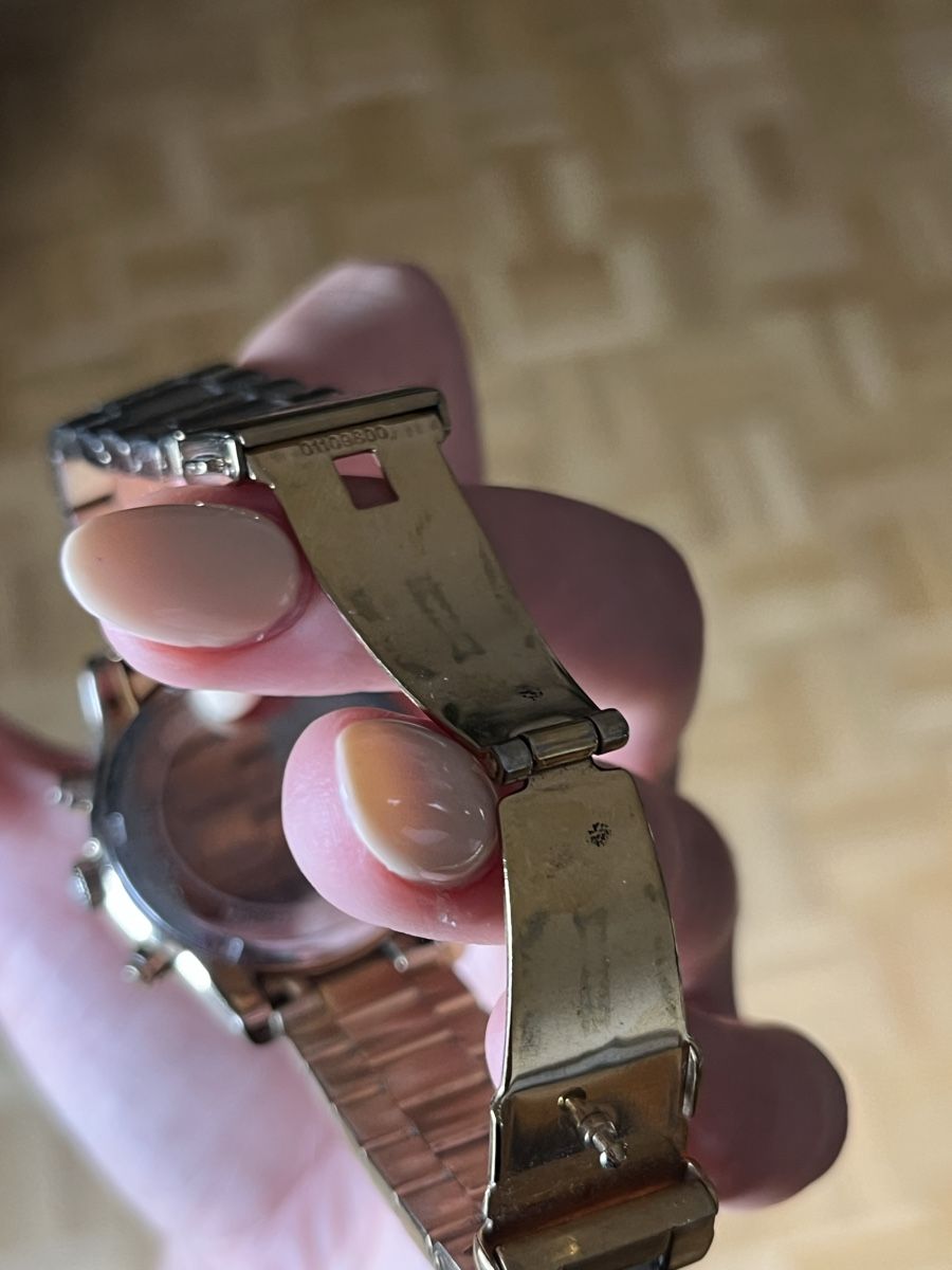 Michael Kors Uhren: Michael Kors Damenuhr in Gold – Gebraucht aus Köniz von ayyyyyline 2