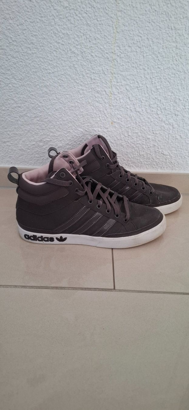Adidas Scarpe da donna: Adidas Sneaker Grösse 40 – Usato da Richterswil venduto da Palmer2012 1