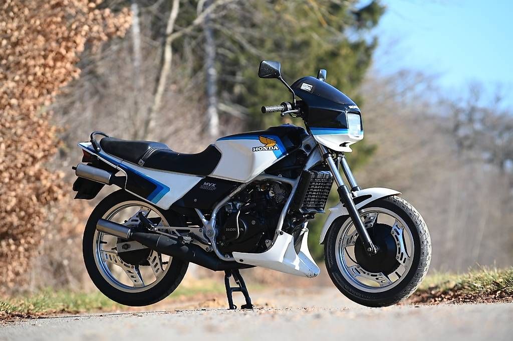 Strada: Honda Mvx 250  – Usato da Lussery-Villars venduto da nun_rjc5