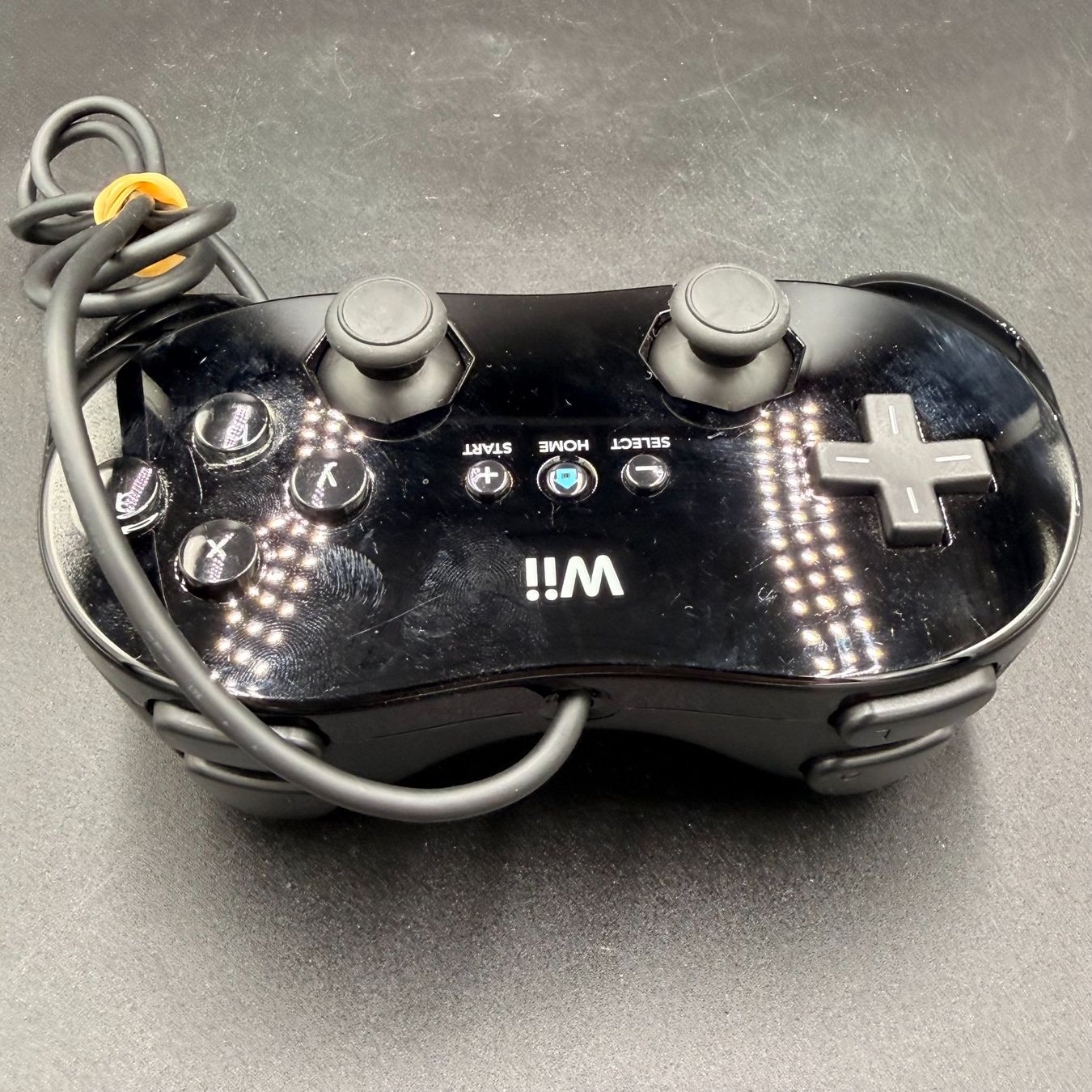 Nintendo Controller: Nintendo Wii Classic Controller Pro Schwarz – Gebraucht aus Düdingen von Nerdworld 2