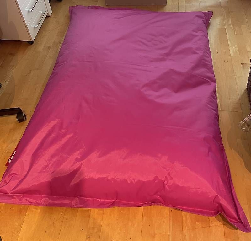 Fatboy Kissen: original fatboy-sitzsack pink – Gebraucht aus Stansstad von julia_rebekka 1
