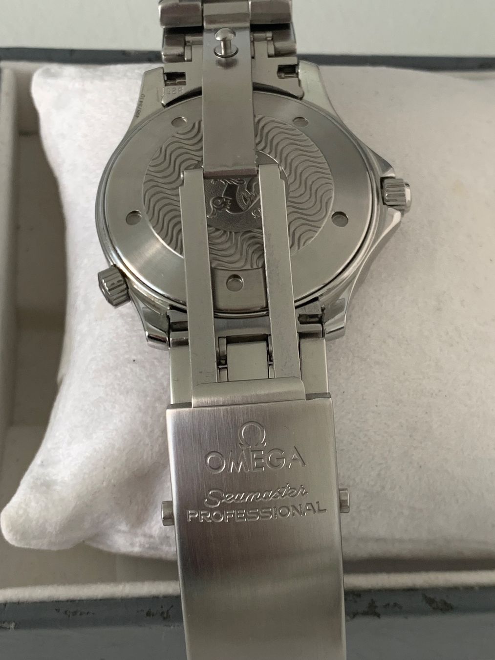 Omega Uhren: OMEGA SEAMASTER DIVER 300M AUTOMATIC  41 MM – Gebraucht aus Allschwil von Druker 6