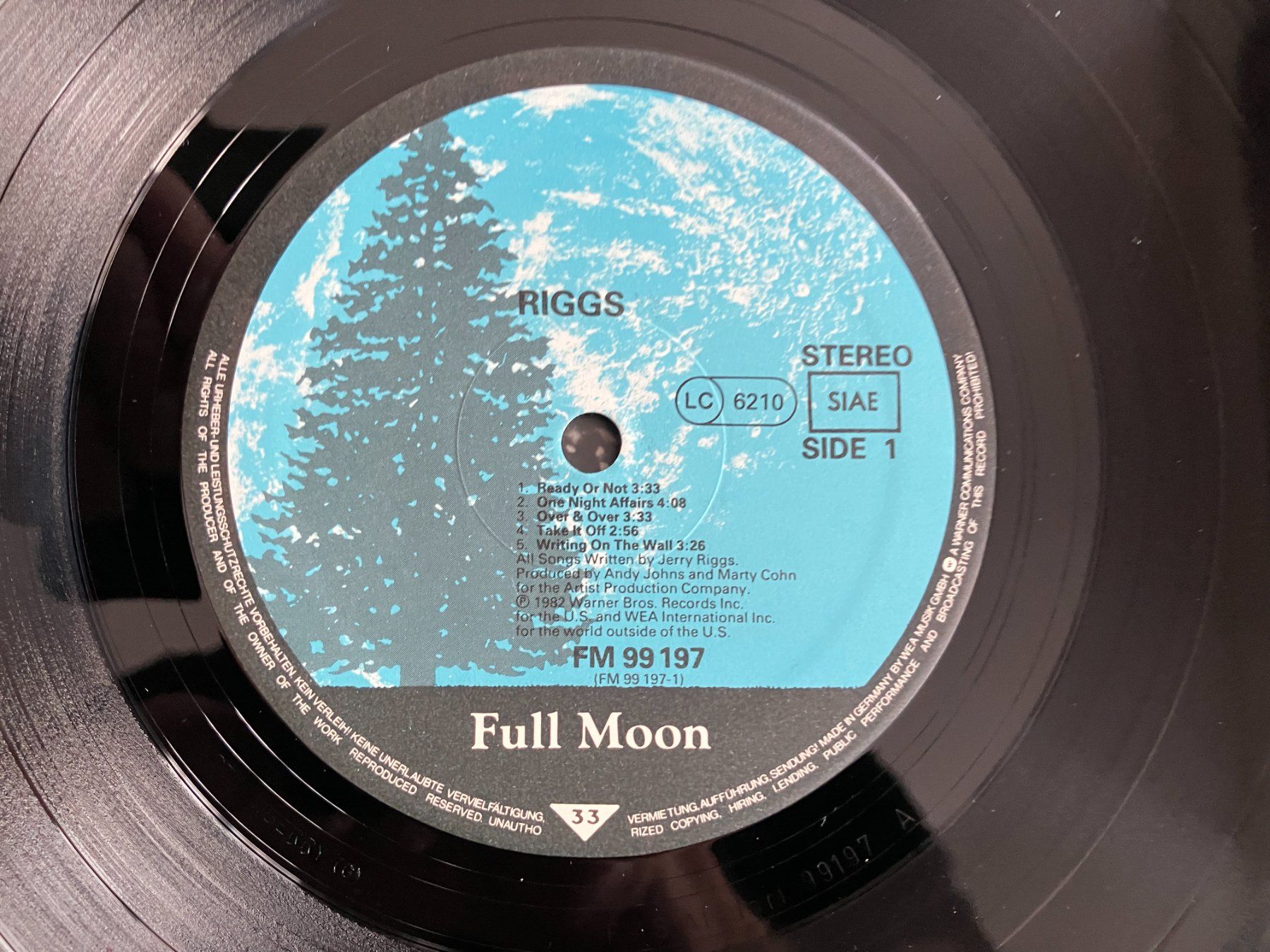 Dischi in vinile: Riggs – Usato da Aarwangen venduto da Jukebox3 6