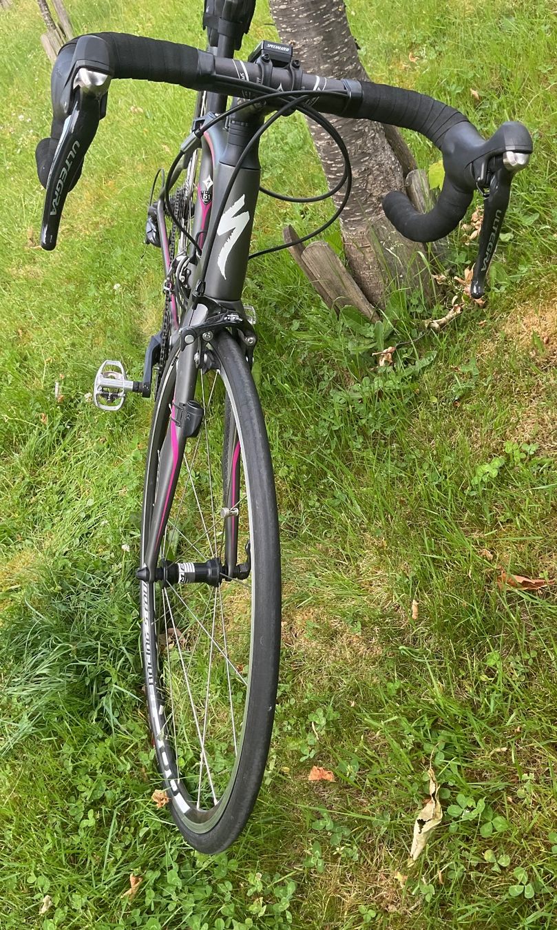 Specialized Vélos: Damen Rennvelo Specialized Ruby Comb 51 charcoral / pink – D'occasion à Düdingen par luno2012 5