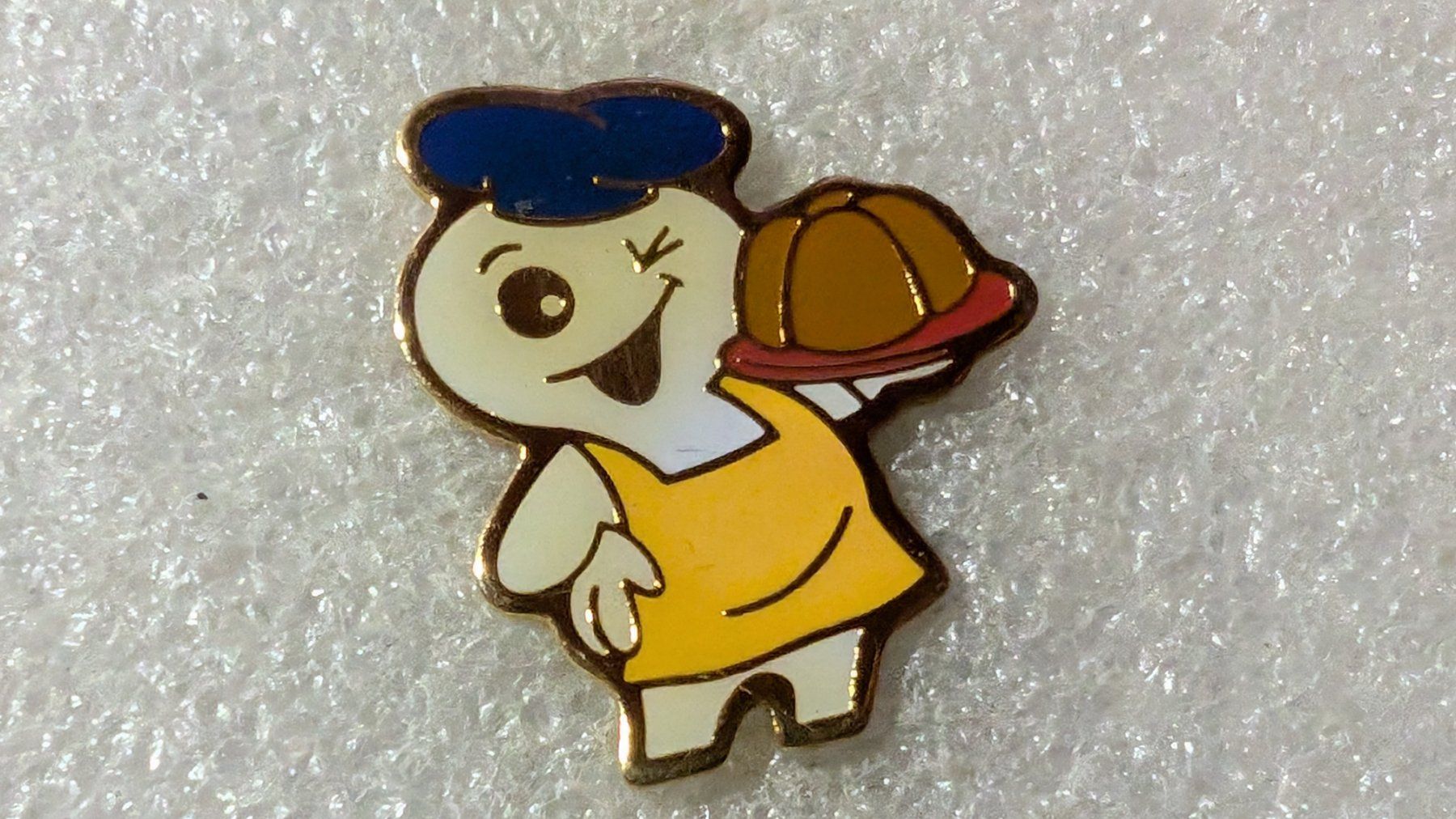 Placchette & Badge: Ansteckpin 217: Maga Bio – Usato da Oppligen venduto da Pin-Fall-Shop