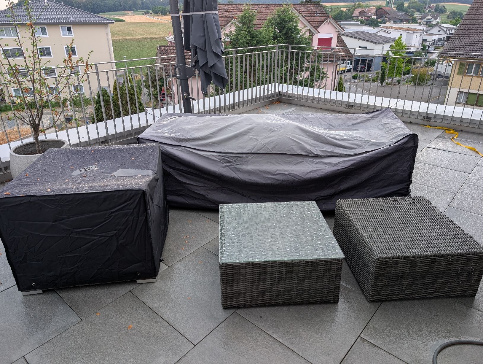 Sofas: Rattan Gartenlounge – Gebraucht aus Knutwil von einafetsh 4