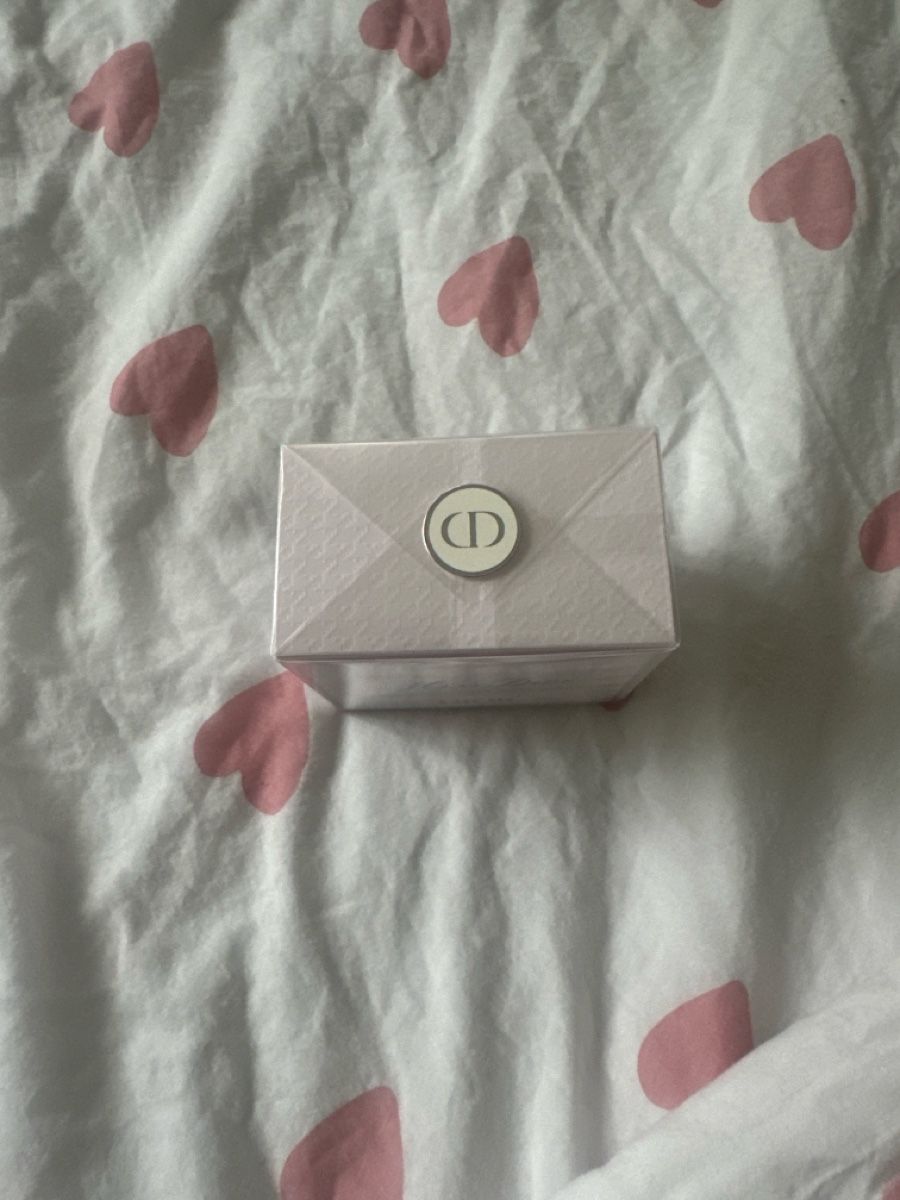 Dior Profumi & Eau de Toilette: Parfum Miss Dior 35ml - Neuf – Nuovo e nell'imballaggio originale da Lausanne venduto da pin_q6zj 1