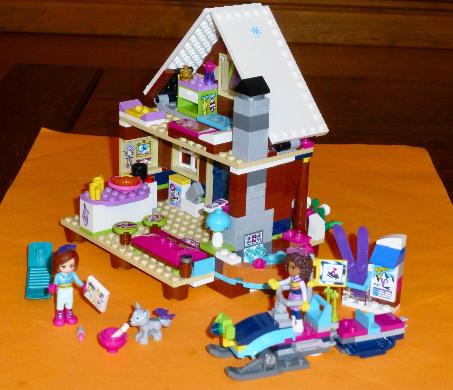 Lego Giocattoli: Lego Friends/ 41323 Winterchalet – Usato da Langnau am Albis venduto da Maugli 2